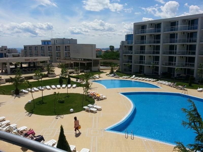 Apartment With Terrace In Spa Complex Burgas Екстер'єр фото